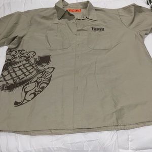 Tatau Men’s Button Up